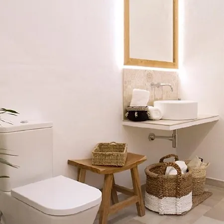 מלון Infinito Boutique - Adults Only 2*